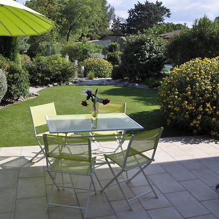Martichris Apartment Chateauneuf-de-Gadagne Bagian luar foto